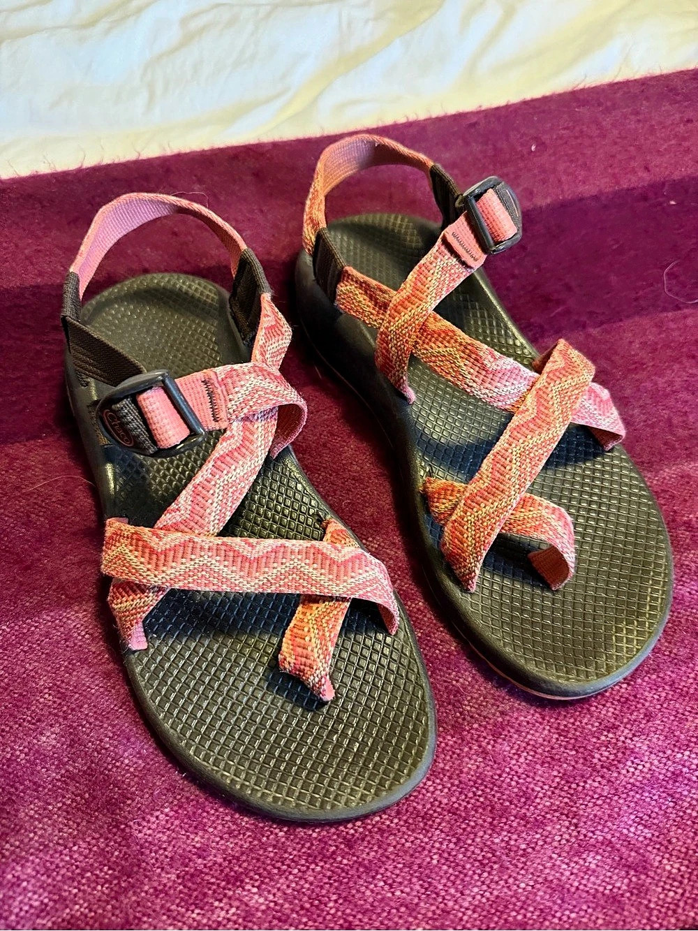 Chaco ZX/2 Cloud Sandal Strappy Sport Sandals in Orange & pink
